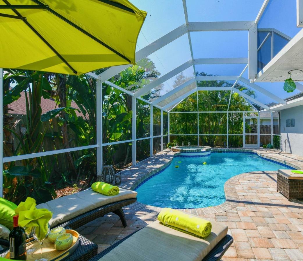 Contemporary Pool Villa I - Pool & Jacuzzi - Nearby Beach Venice Bagian luar foto